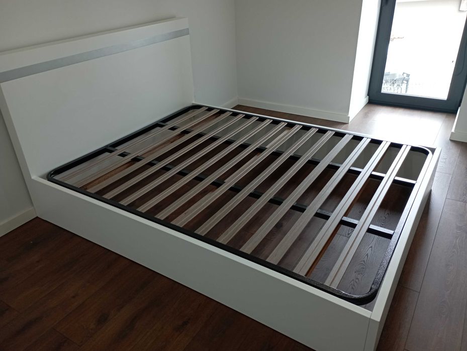 Promoção - Vendo cama de casal + colchão