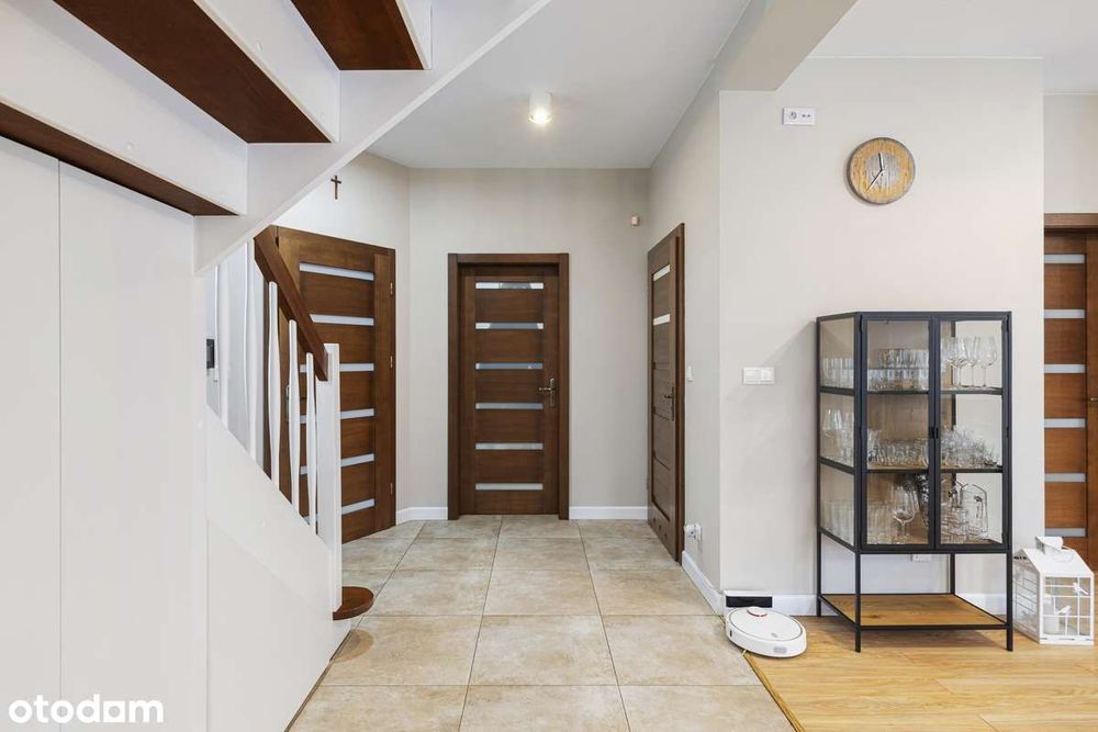 Wyjątkowy Dom | 6 pokoi | 140m2 | Garaż