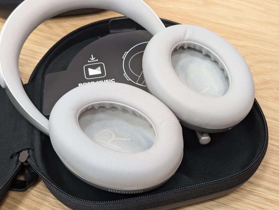 Навушники Bose Noise Cancelling Headphones 700 NC Нові Запаковані