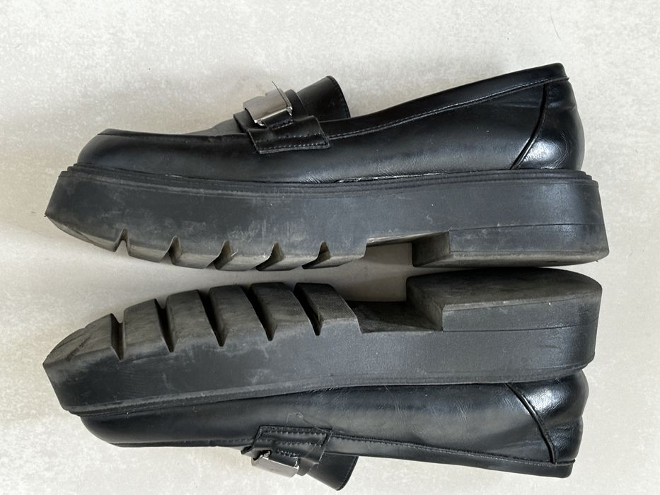 Sapatos bershka mocassim 38