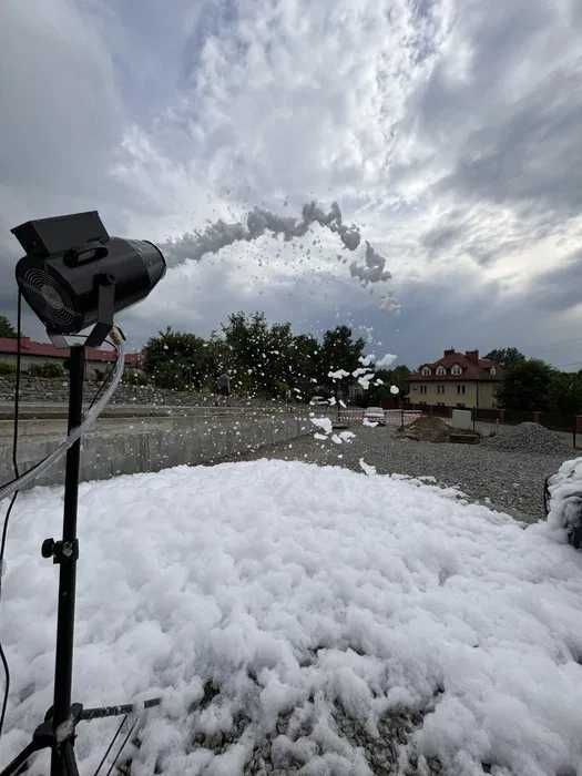 PIANA PARTY SHOW 2025 POZNAŃ Jet wynajem ekonomicznej wyrzutni WLKP