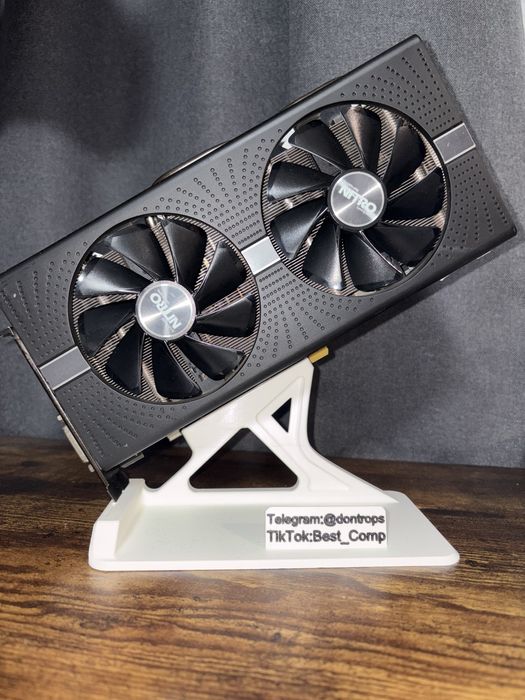 Sapphire nitro+ RX580 8Gb