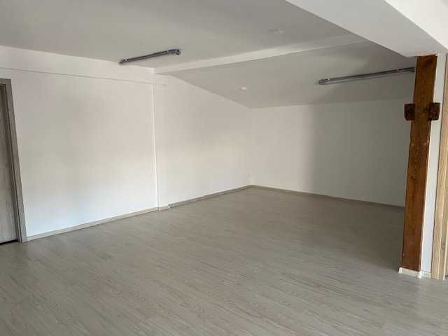 Pomieszczenie na wynajem