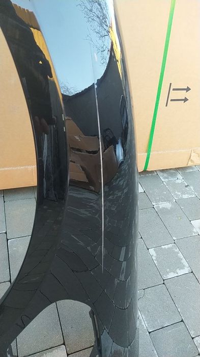 Porsche taycan крило передне ліве
