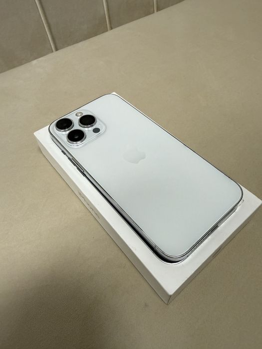 14 pro max 256g white