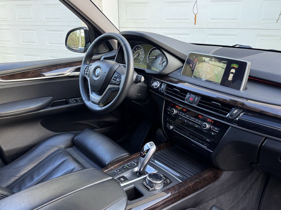 Продам BMW X5 F15 3.0 дизель 2014 год