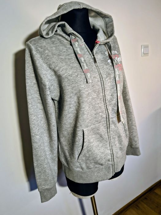 Szara mięciutka bluza dresowa damska r. M