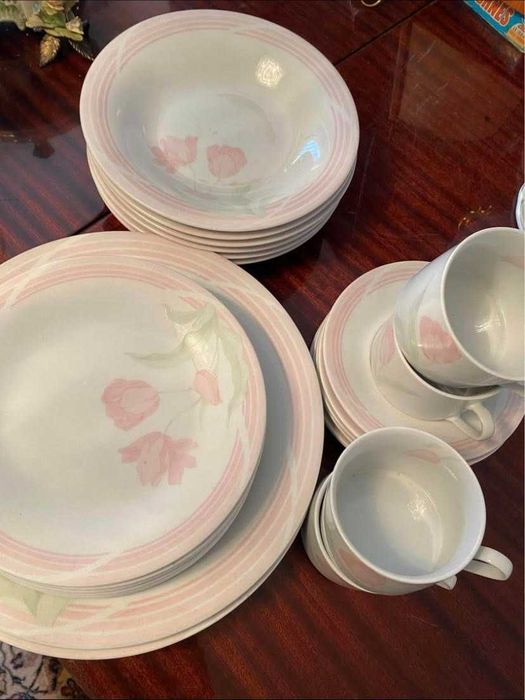 Dish Set - Roses64309796539010120