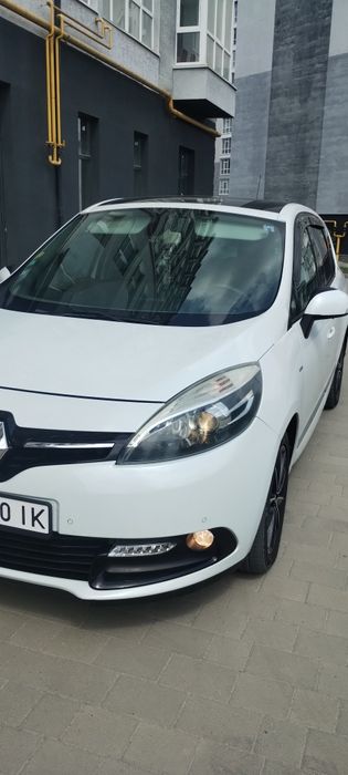 Продається Рено сценік3.1.5дизель.2013р.7місць.