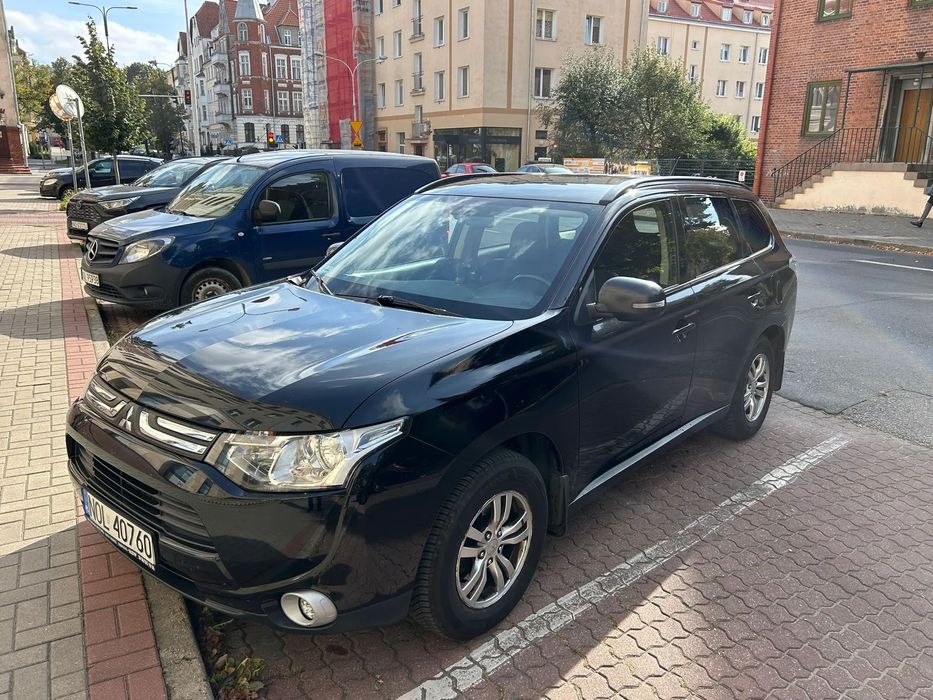 Mitsubishi Outlander Pierwszy właściciel (osoba prywatna), instalacja gazowa, bezwypadkowy.