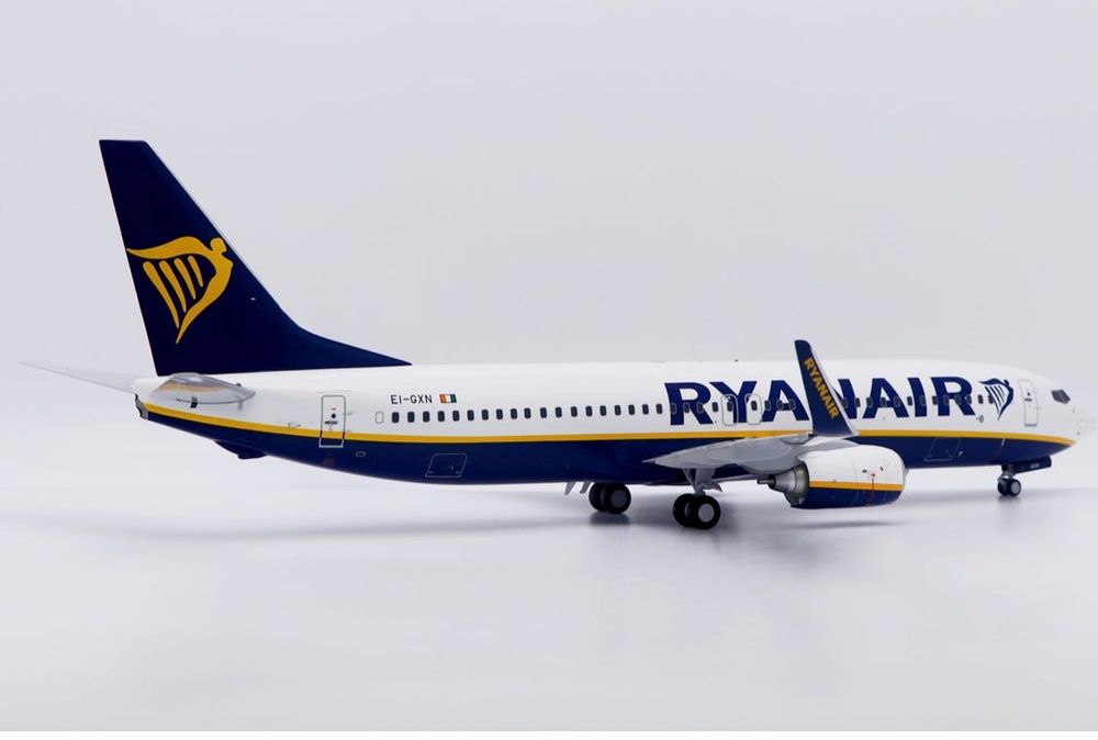 Ryanair Boeing 737-800 de metal JC Wings 1/100