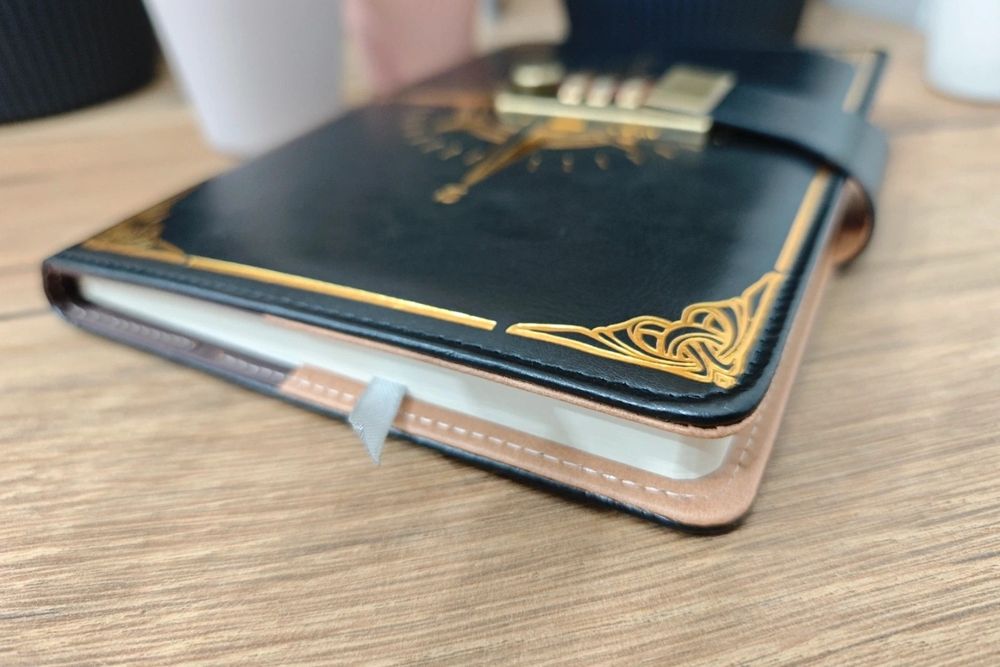 Pamiętnik na KOD SZYFR Notes Vintage Kompas A5 PREZENT Nowy