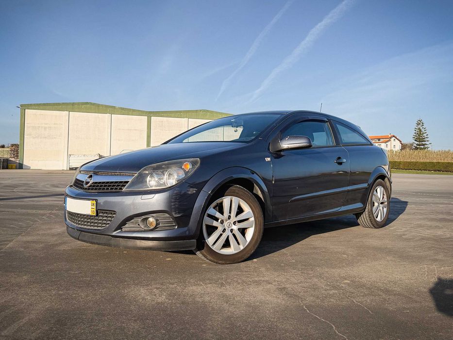 Opel Astra H GTC 1.7 | 2008 | 264 mil km | Bluetooth | Modo Sport