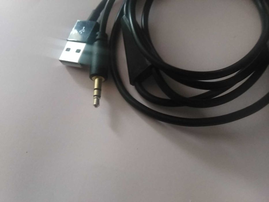 Cabo áudio, data e carregador iPhone 5, 5S