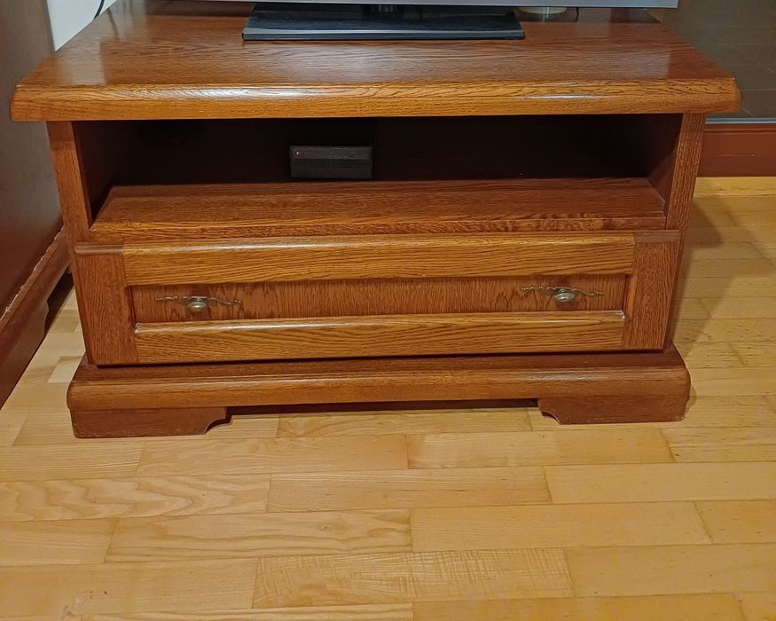 Komplet mebli dębowych