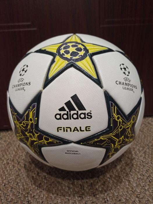Piłka Adidas Champions League
