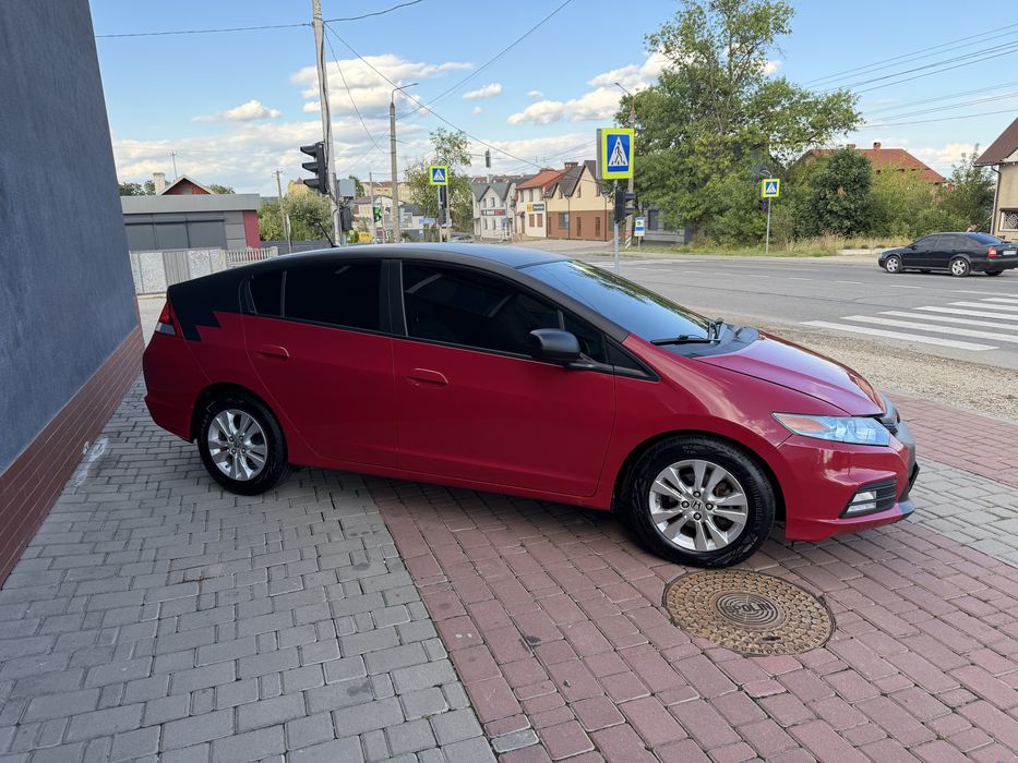 Оренда Honda Insight hibrid