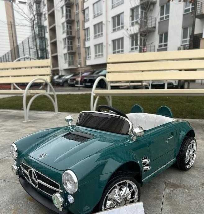 Детский электромобиль Мерседес Ретро, ​​4 мотора, стильный и мощный