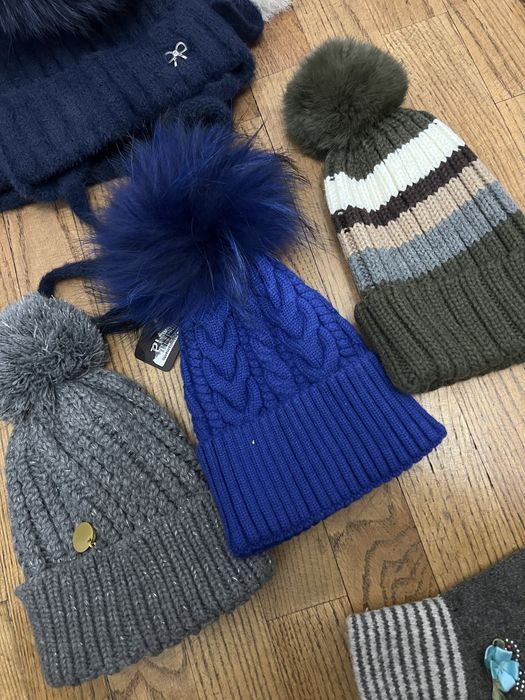 Шапочки на дівчинку