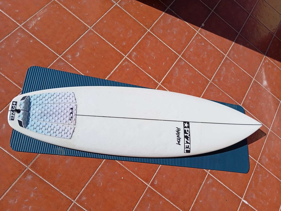 Pyzel Phantom 5'10