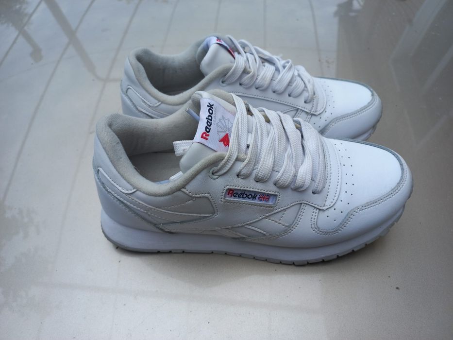 Кроссовки   Reebok  38 Размер  !