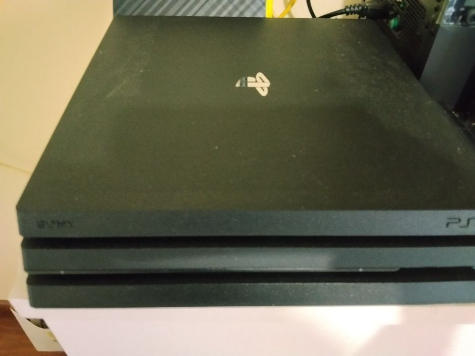 Ps4 pro slim ...