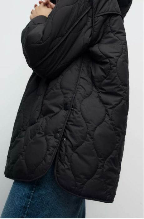 Куртка Zara нова
