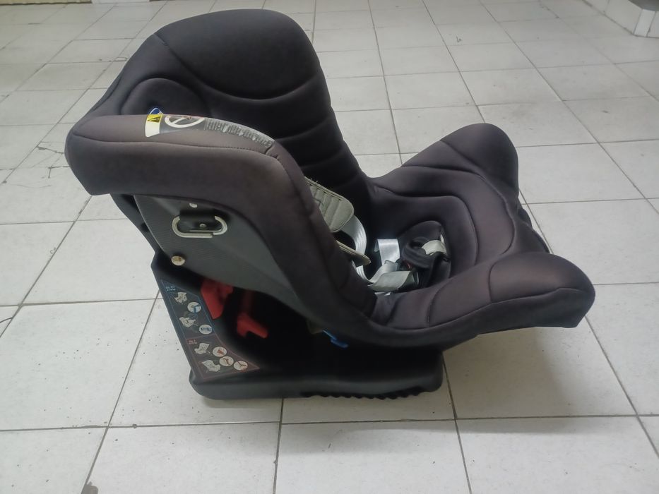 Cadeira auto Chicco Cosmos Grupo 0+ e 1