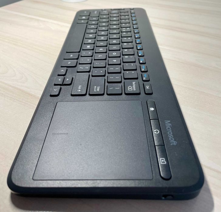 Microsoft All-in-One Media Keyboard – używana, sprawna