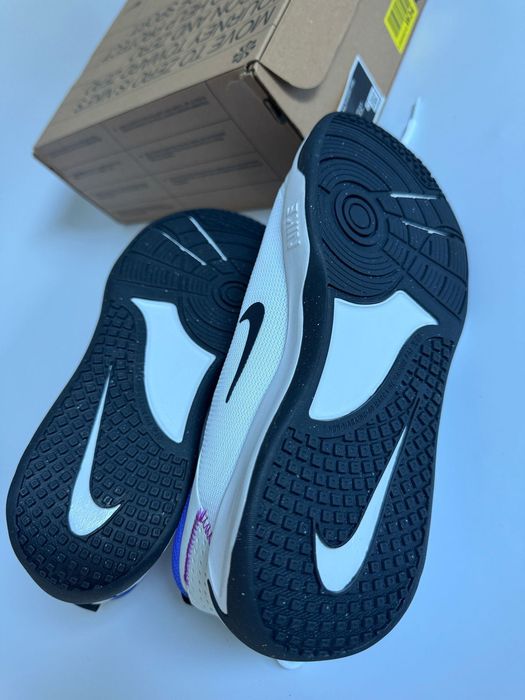 Nowe sneakersy Nike Omni Multi-Court GS białe niebieskie 39