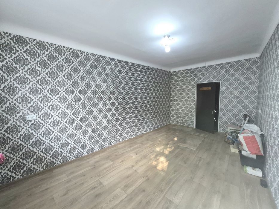 Комната в общежитии пр.Мира, Колос