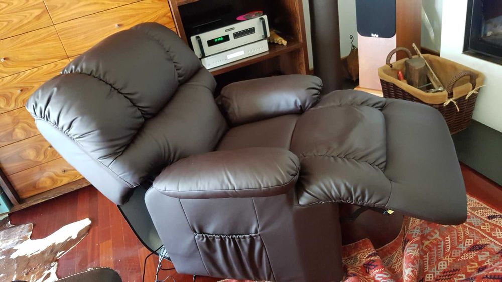 Cadeirão Elevador de Massagem Reclinável – Como Novo