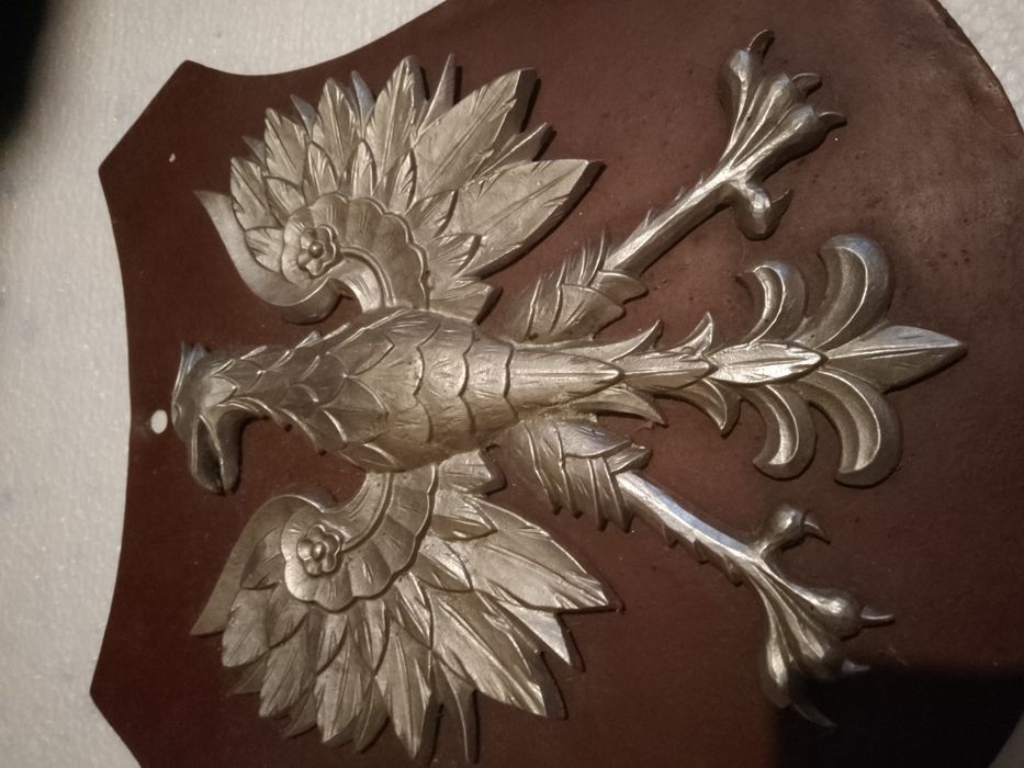 Orzeł bez korony,relikt PRL . Odlew metalowy. Dla kolekcjoneròw.Unikat