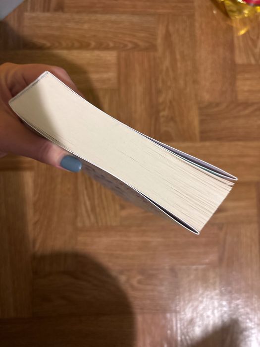 Наче сніг падаємо Айла Дейд