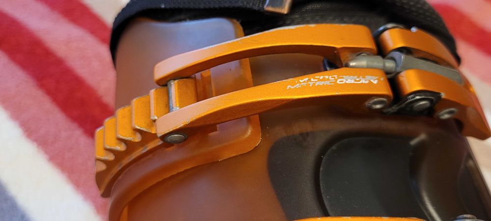 Legendarne buty narciarskie BANDIT ROSSIGNOL 27,5 - 314 mm Flex 80/90!