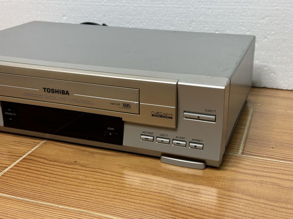 Leitor/Gravador VHS TOSHIBA