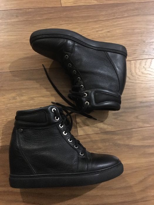 Nowe Buty ochnik skóra / czarne na koturnie, ocieplane, 38.