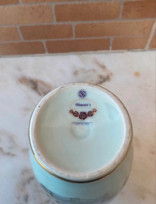Jarra Decorativa em Porcelana com Pintura Floral