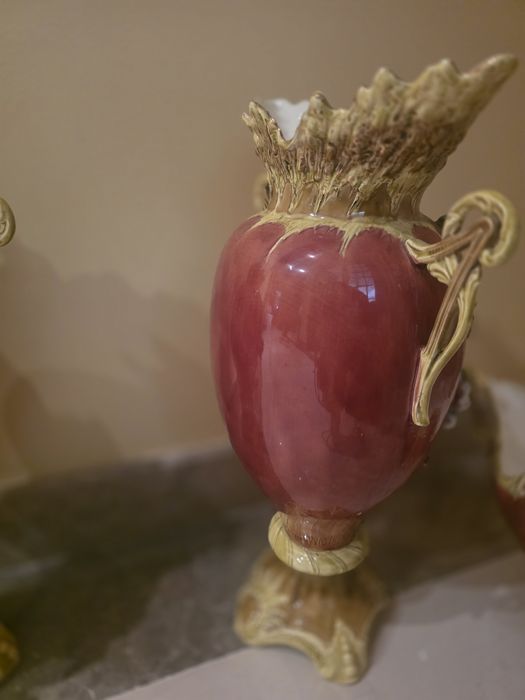 Jarrôes e fruteira de cerâmica de Bassano
