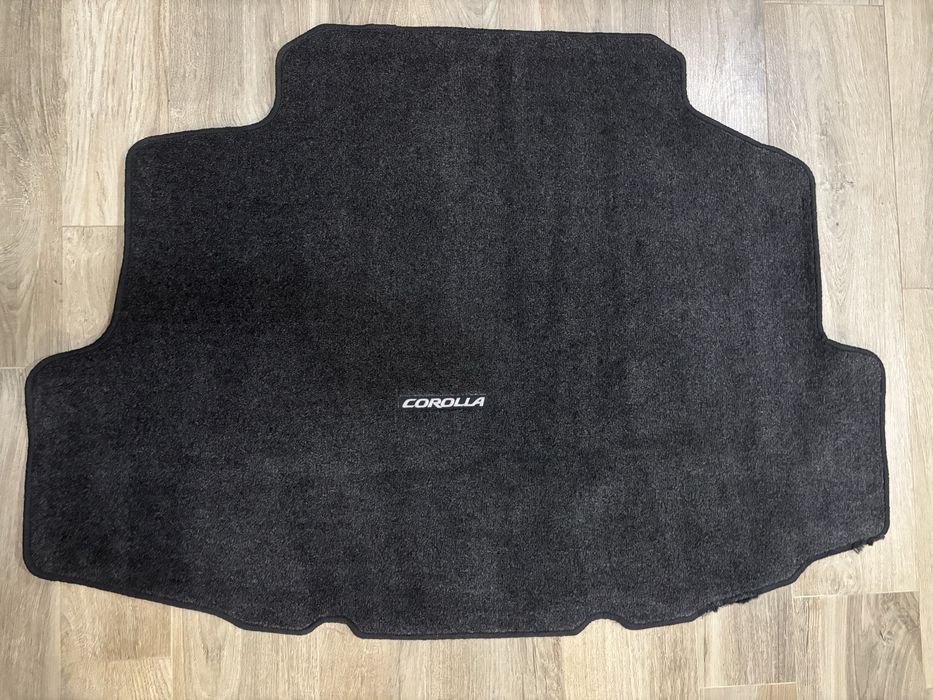 Коврик в багажник Toyota Corolla 2011-2013