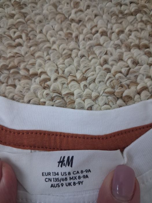 Костюм H&M 8-9 134 р