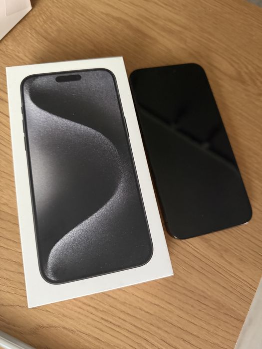 Iphone 15 pro max 256gb black titanium