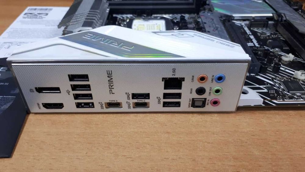 Материнська плата Asus Prime Z590-A