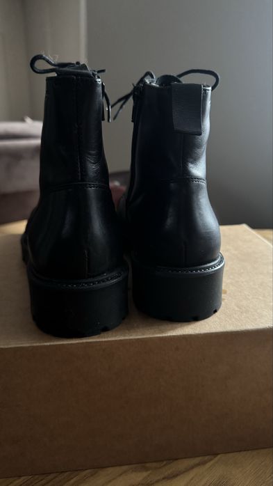 Чоботи нові Vagabond