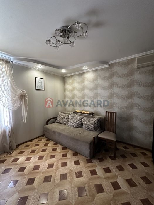 Продам 4 кім квартиру бульвар Центральний 23