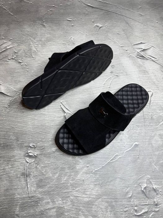Чоловічі замшеві шлопанці Bellmor Black