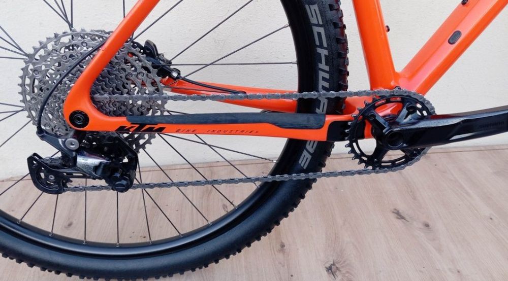 JF-Bikes Bicicletas CARBONO L 12v KTM Myroon/Coluer Poison