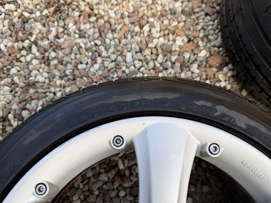 Oryginalne felgi Volkswagen 17”