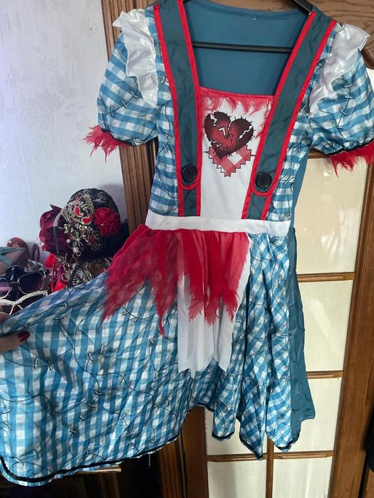 Super strój karnawalowy roz. 128-134 cm