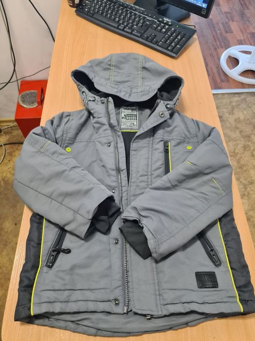 Куртки на 7-8 лет